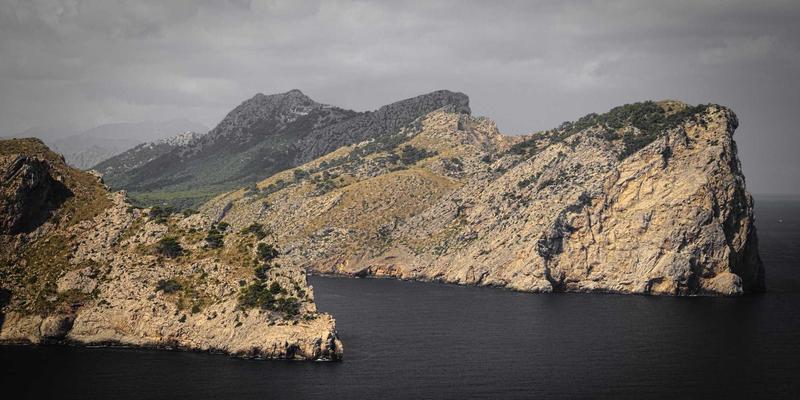 从工业记忆到宜居典范:贵阳鸿鑫住宅项目如何重塑‘贵阳机械厂’地块的居住体验